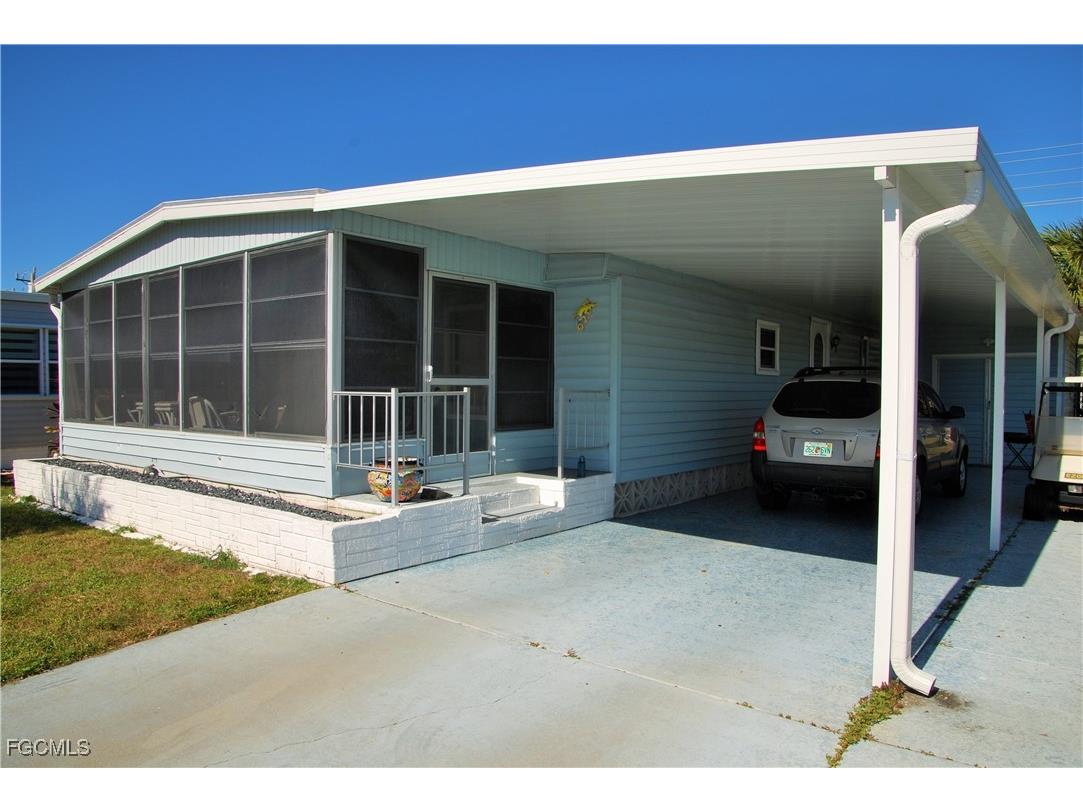 7 Nicklaus Boulevard North Fort Myers FL 33903 2025022083 image4