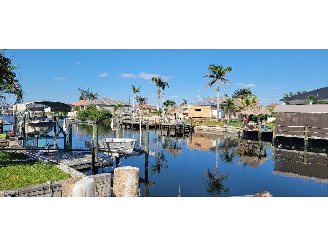 7 Old Burnt Store Road N Cape Coral FL 33993 2025022394 image1