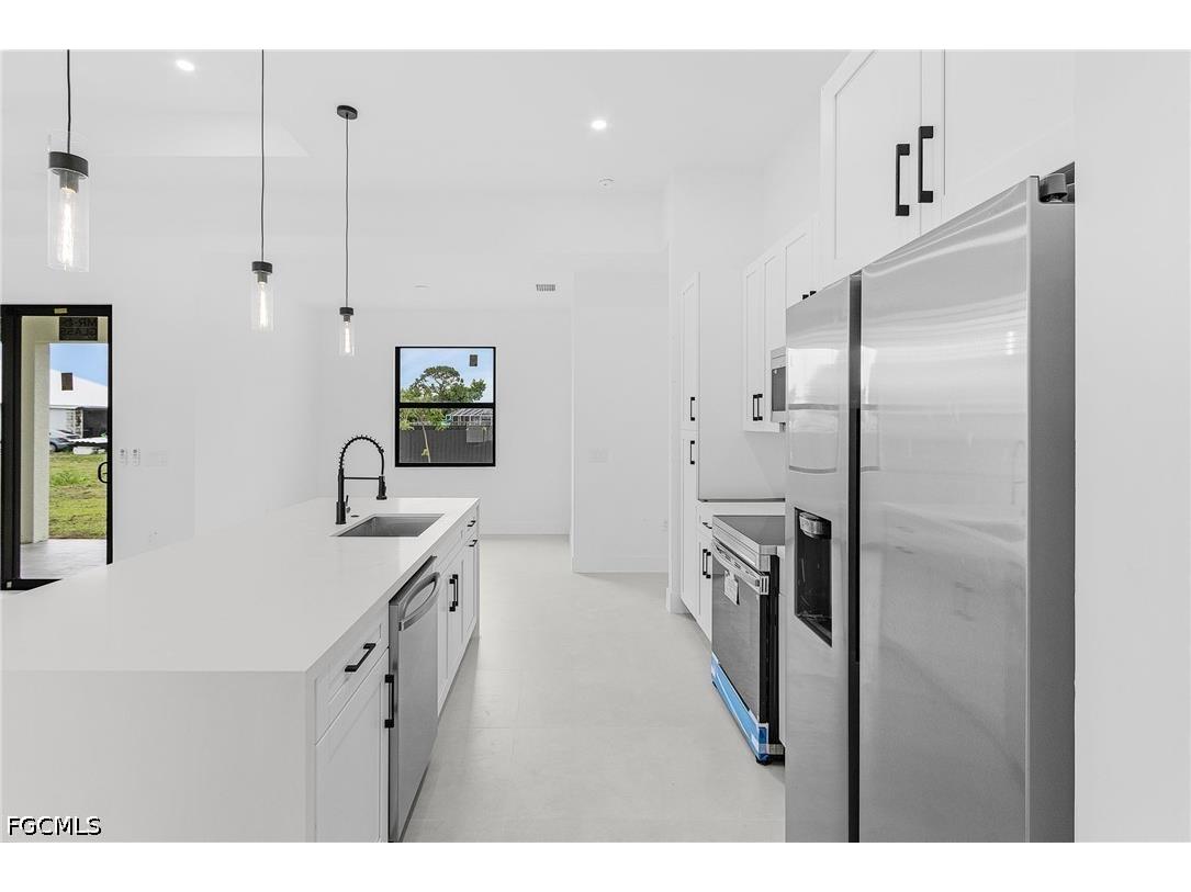 7 SW 19th Place Cape Coral FL 33991 2026026137 image10