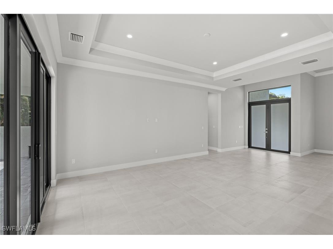 70 33rd Avenue NW Naples FL 34120 225075912 image11