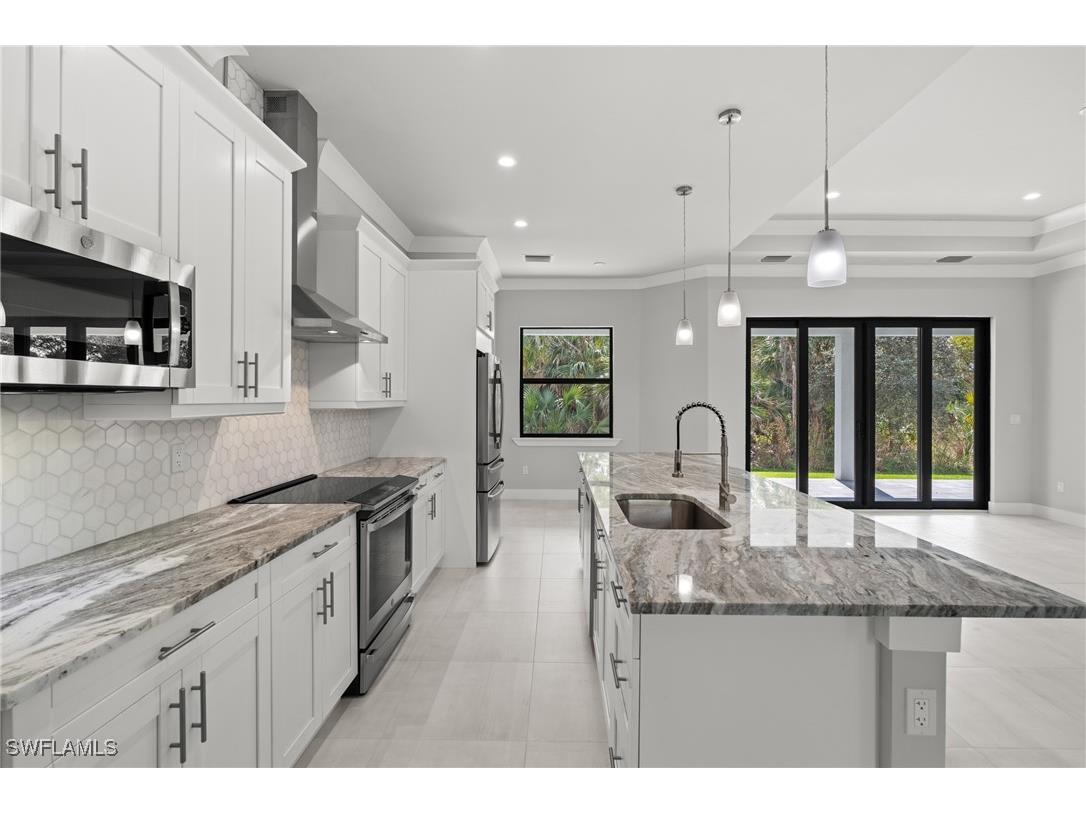 70 33rd Avenue NW Naples FL 34120 225075912 image15