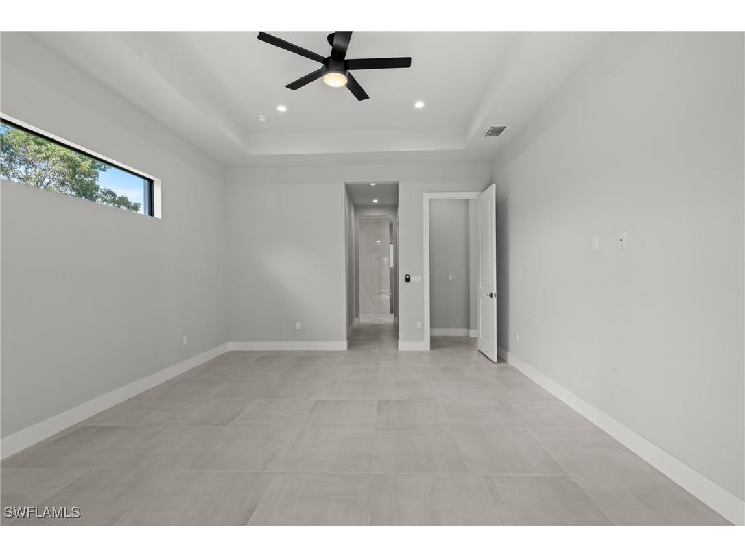 70 33rd Avenue NW Naples FL 34120 225075912 image20