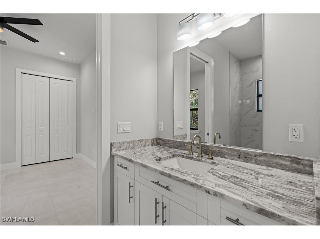 70 33rd Avenue NW Naples FL 34120 225075912 image31