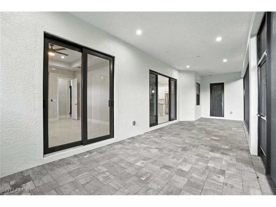 70 33rd Avenue NW Naples FL 34120 225075912 image46