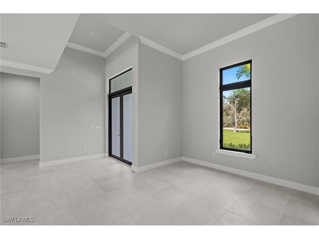 70 33rd Avenue NW Naples FL 34120 225075912 image6