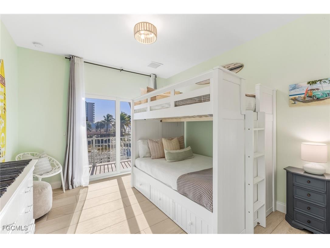 70 Avenue E Fort Myers Beach FL 33931 2025018922 image16