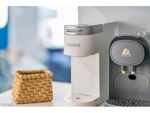 70 Emily Lane Fort Myers Beach FL 33931 2025010642 image12