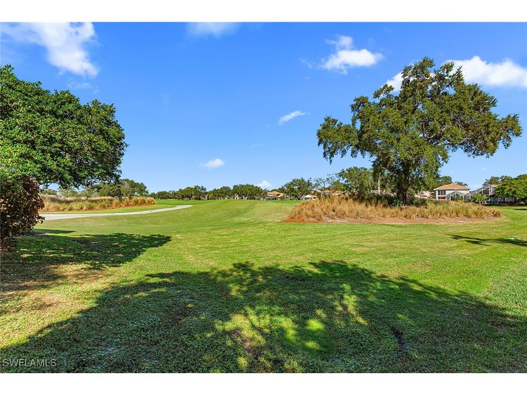 70 Fountain Circle Naples FL 34119 225077525 image31