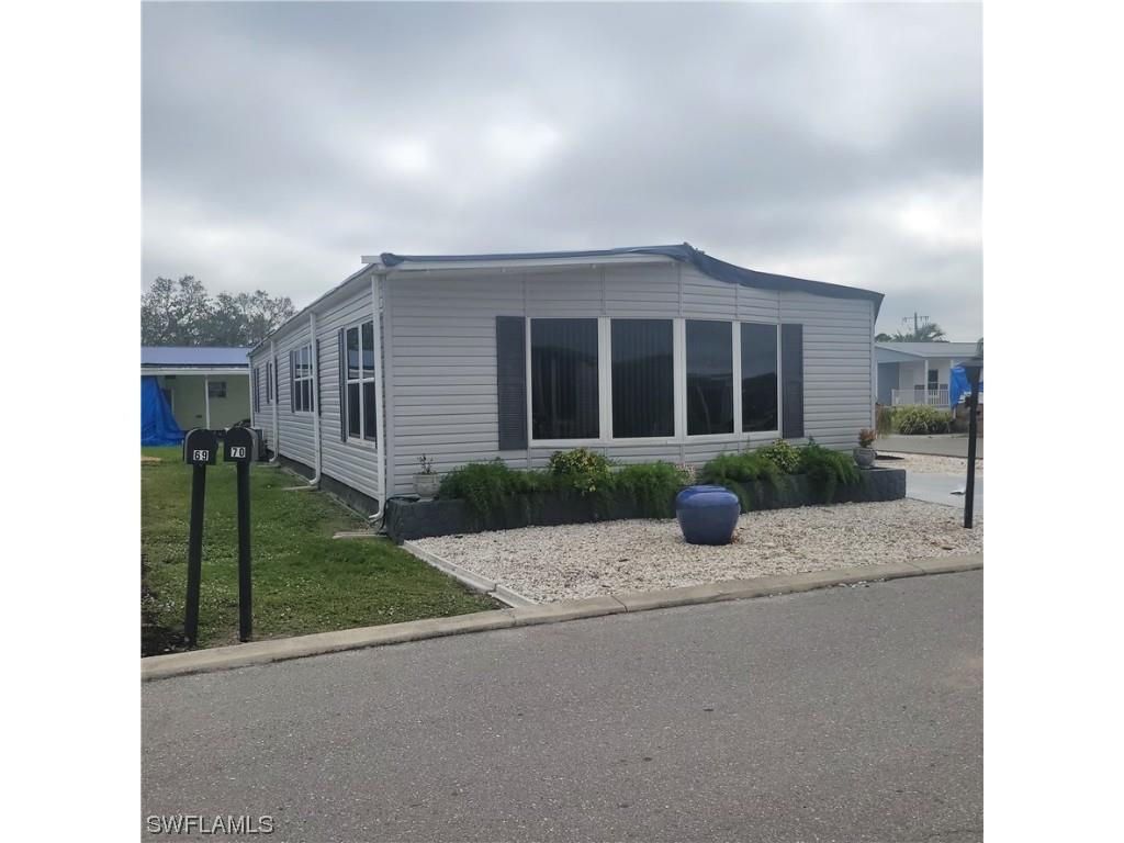70 Snead Drive North Fort Myers FL 33903 223040966 image1