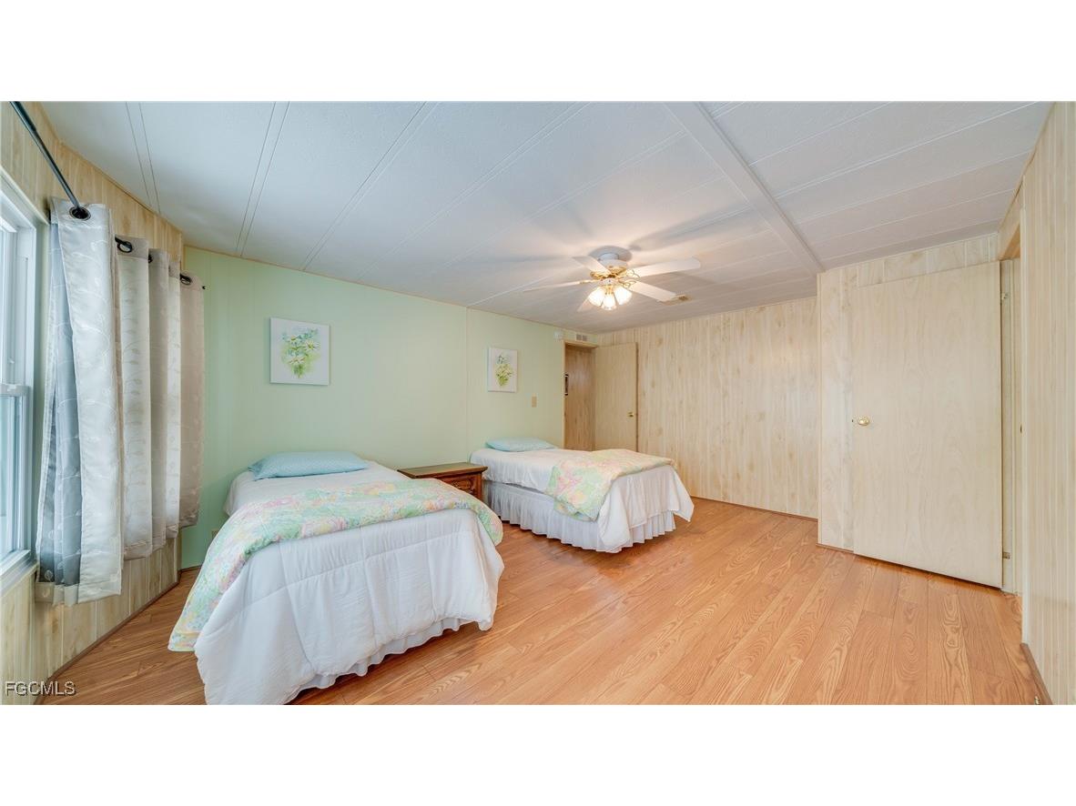 70 Sunrise Avenue North Fort Myers FL 33903 2025007439 image22