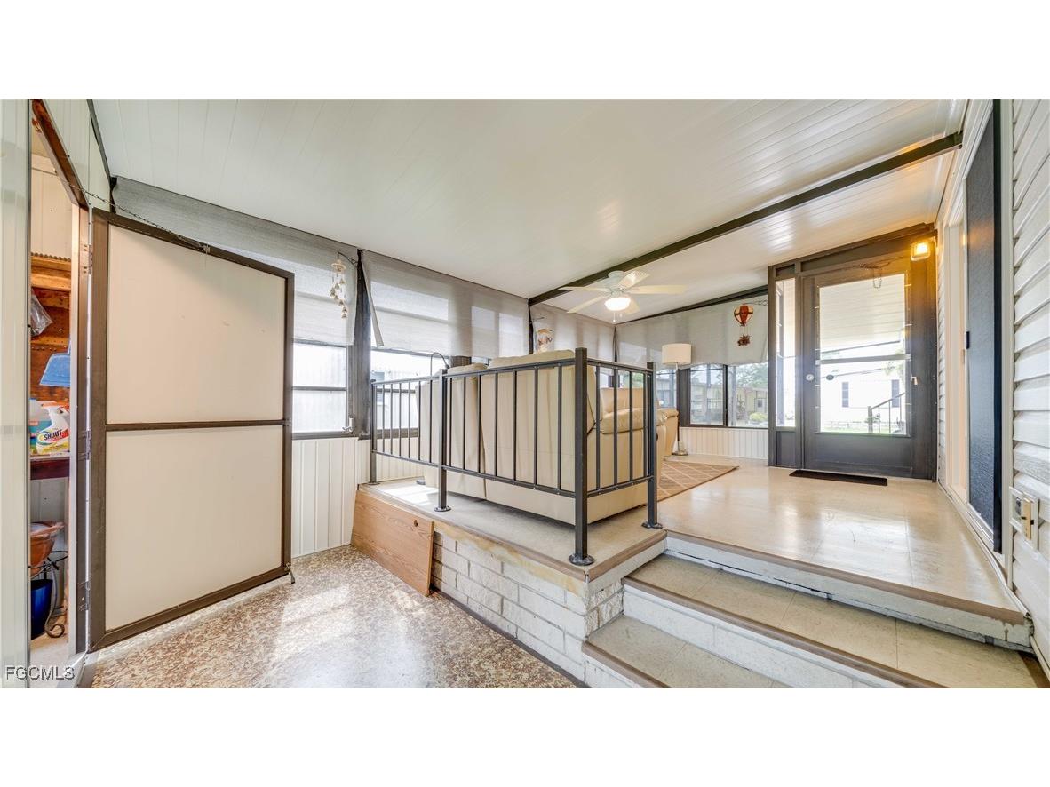 70 Sunrise Avenue North Fort Myers FL 33903 2025007439 image27