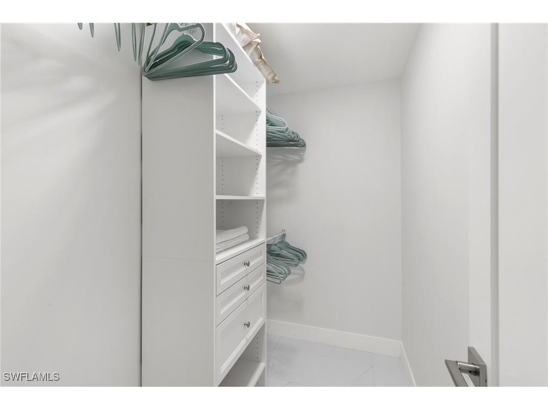 700 100th Avenue N Naples FL 34108 225052180 image18