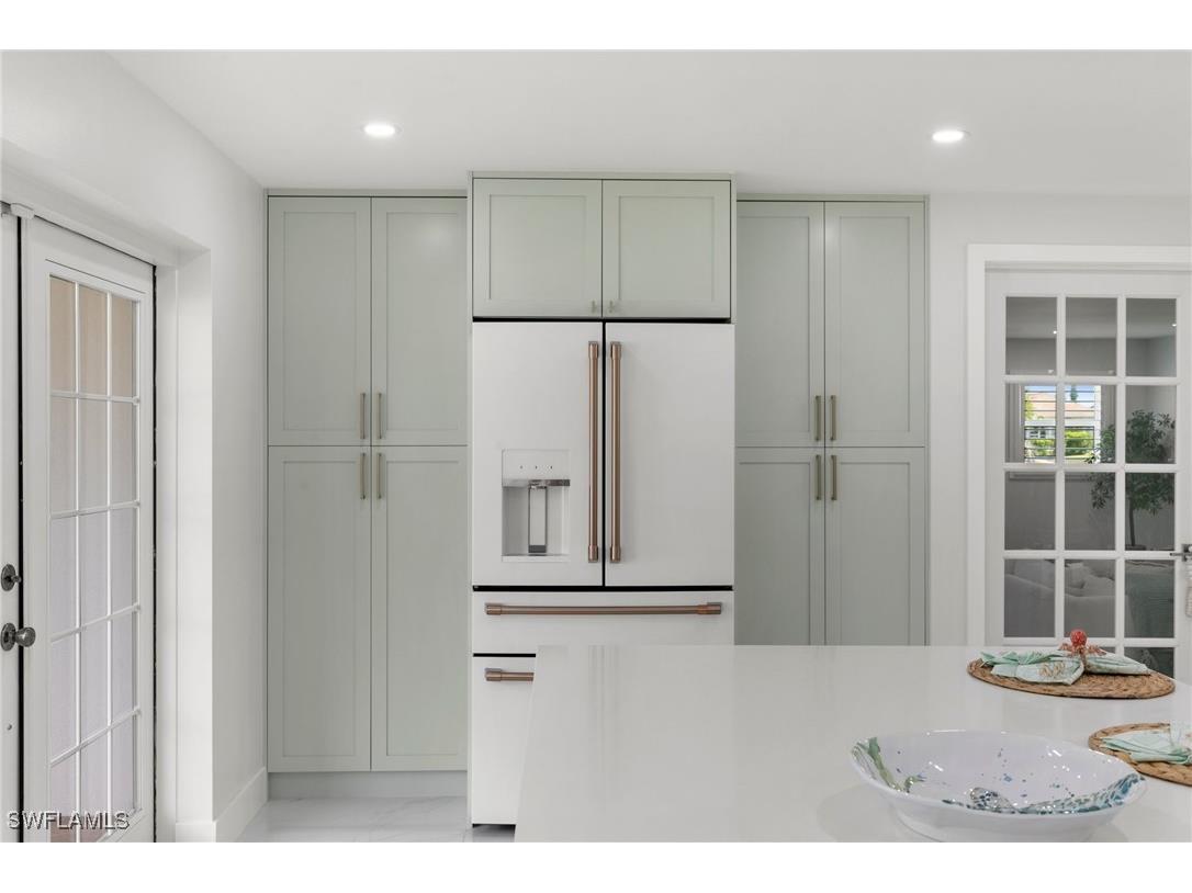 700 100th Avenue N Naples FL 34108 225052180 image8