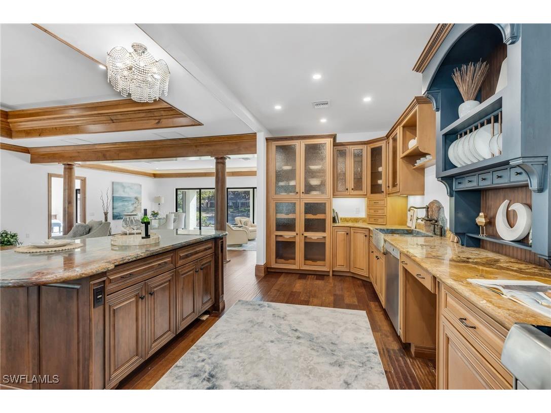 700 Arbor Lake Drive #7-101 Naples FL 34110 225085101 image3