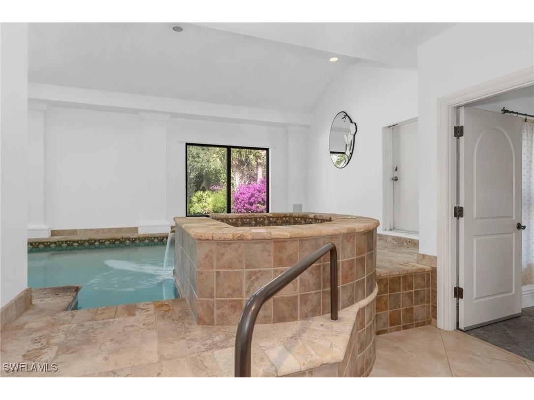 700 Arbor Lake Drive #7-101 Naples FL 34110 225085101 image5