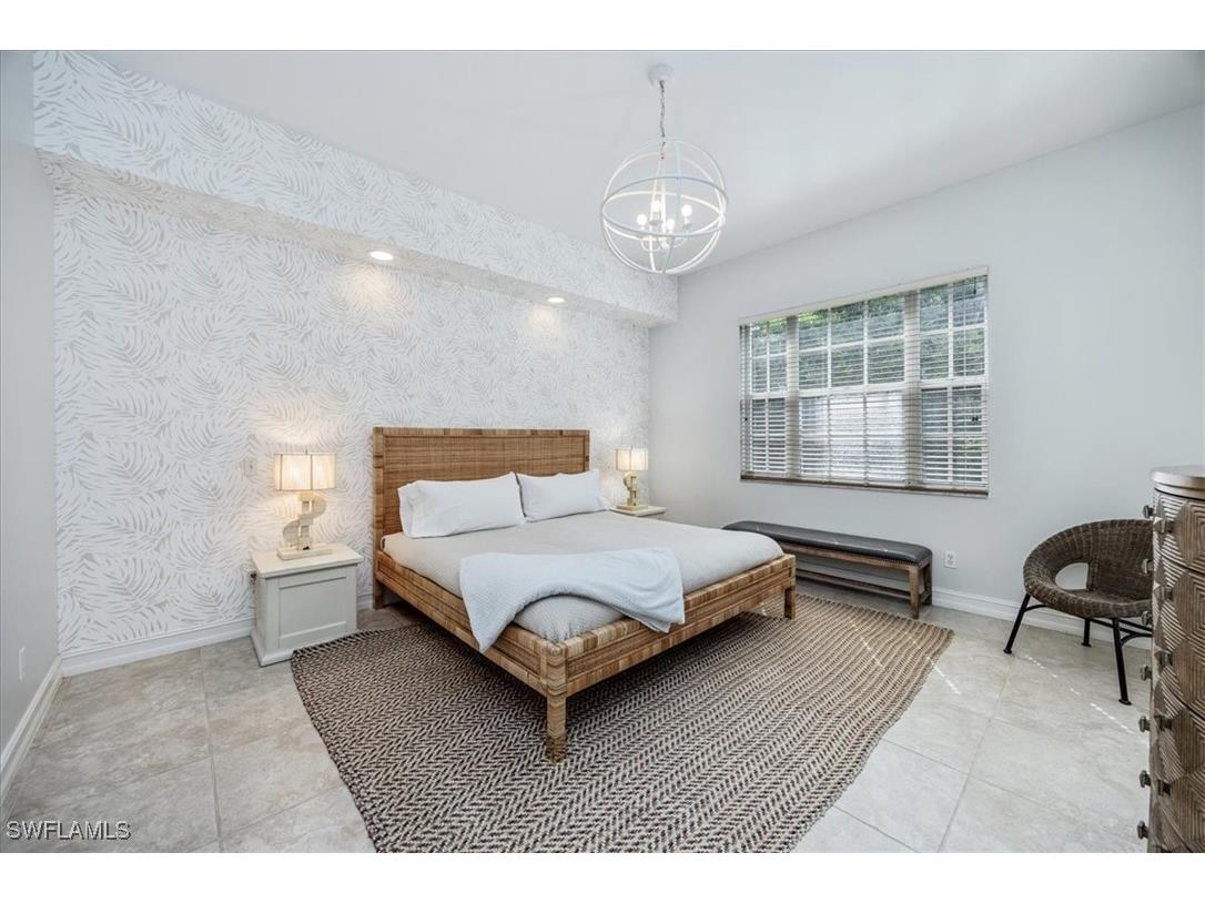 700 Bentwater Circle #104 Naples FL 34108 225070306 image11