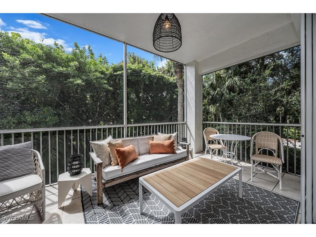 700 Bentwater Circle #104 Naples FL 34108 225070306 image20