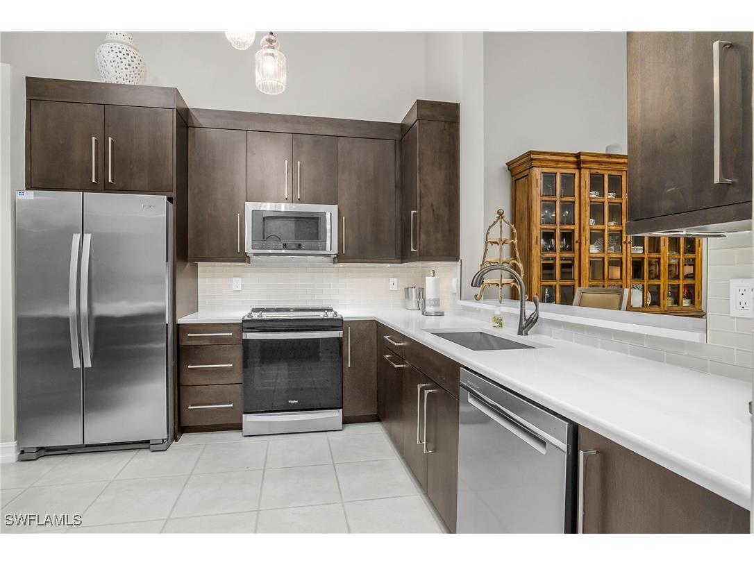 700 Bentwater Circle #203 Naples FL 34108 225031737 image24