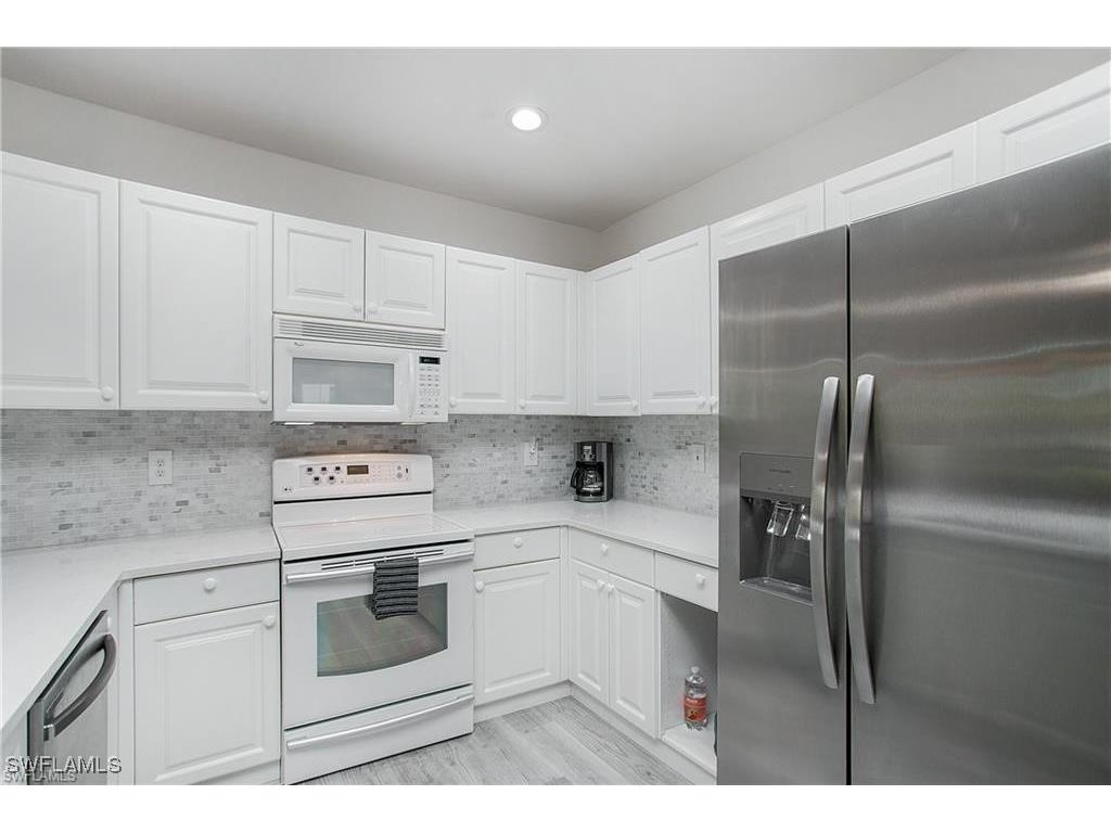 700 Diamond Circle #706 Naples FL 34110 226003522 image11