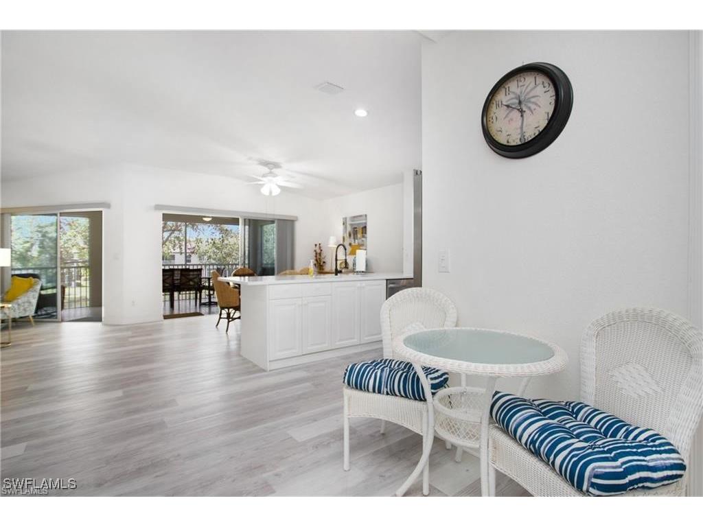 700 Diamond Circle #706 Naples FL 34110 226003522 image5