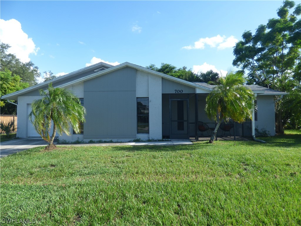 700 E 3rd Street Lehigh Acres FL 33936 223062162 image1