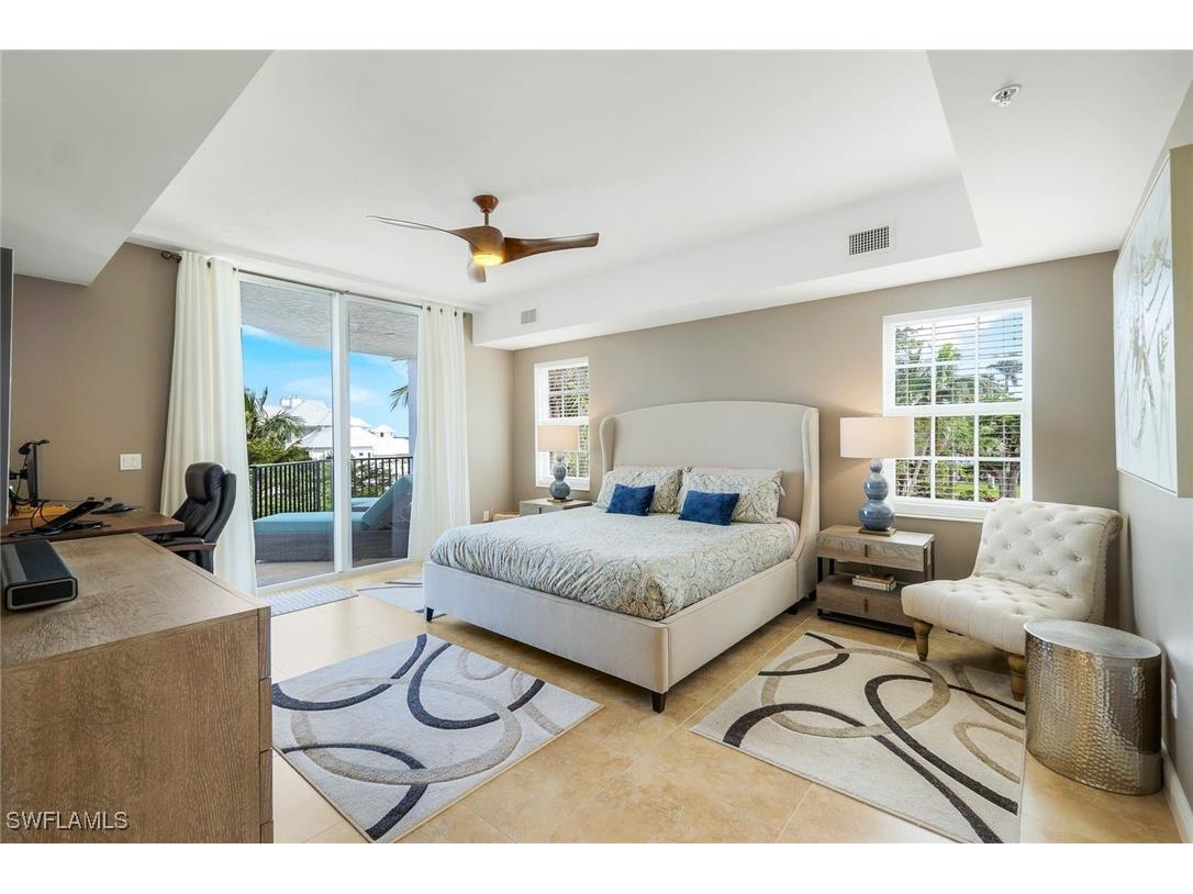 700 La Peninsula Boulevard #206 Naples FL 34113 225078371 image17