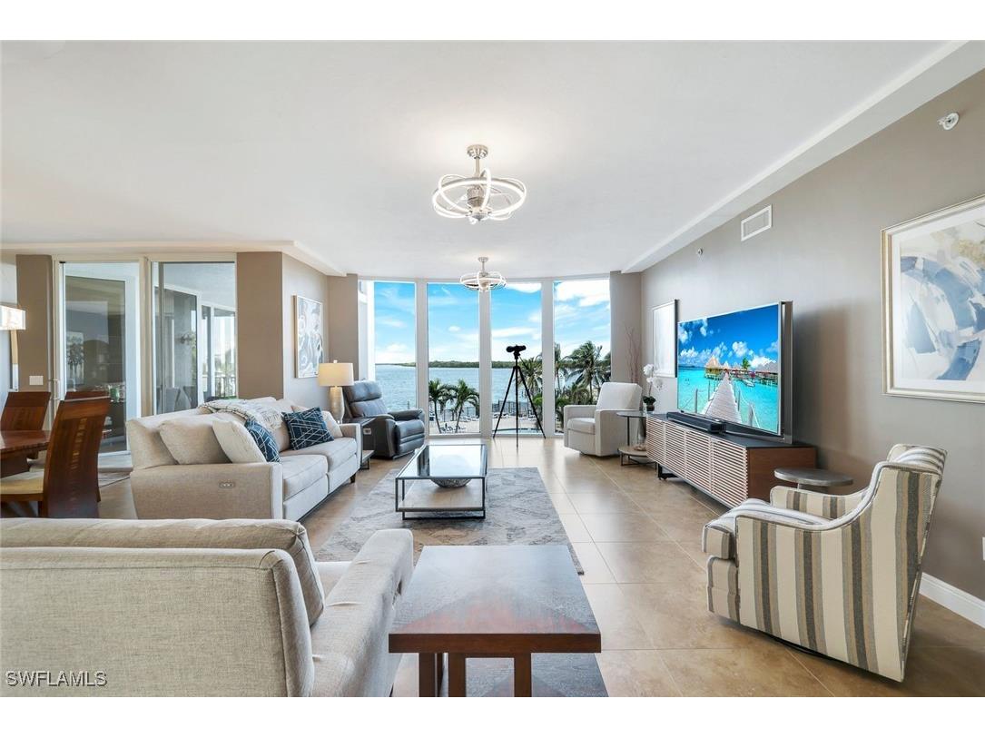 700 La Peninsula Boulevard #206 Naples FL 34113 225078371 image2