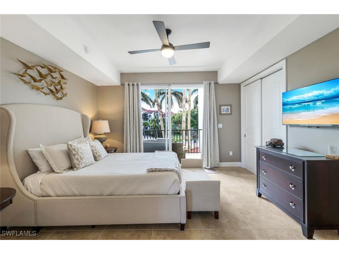 700 La Peninsula Boulevard #206 Naples FL 34113 225078371 image22