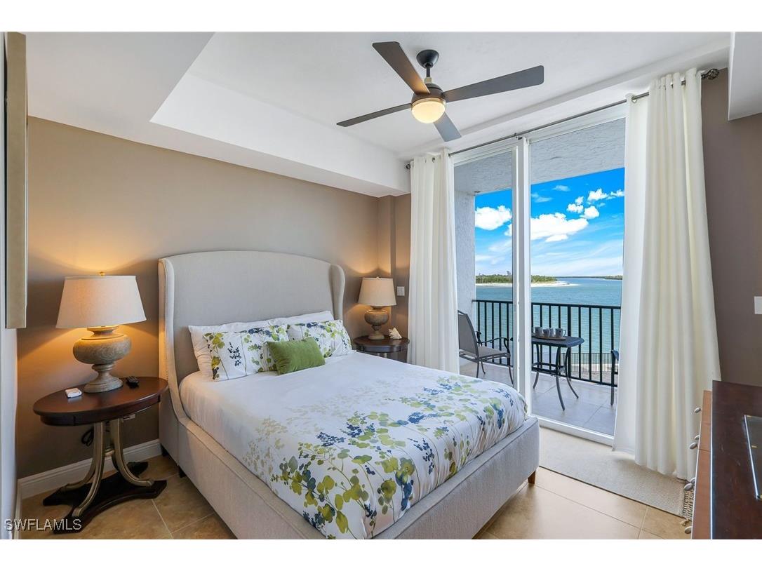 700 La Peninsula Boulevard #206 Naples FL 34113 225078371 image25