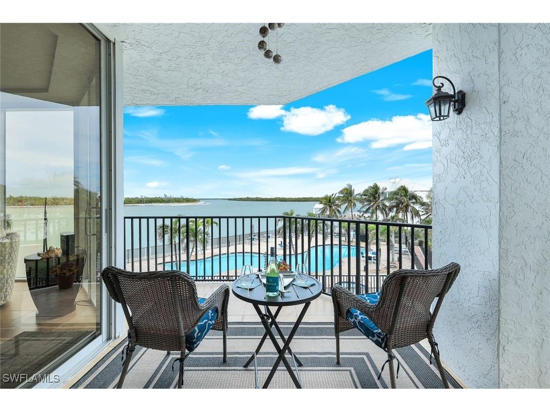 700 La Peninsula Boulevard #206 Naples FL 34113 225078371 image33