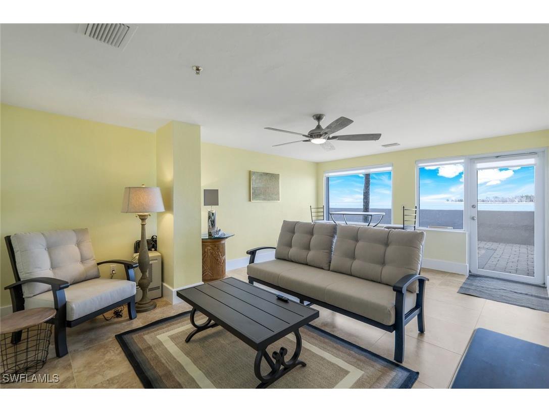 700 La Peninsula Boulevard #206 Naples FL 34113 225078371 image38