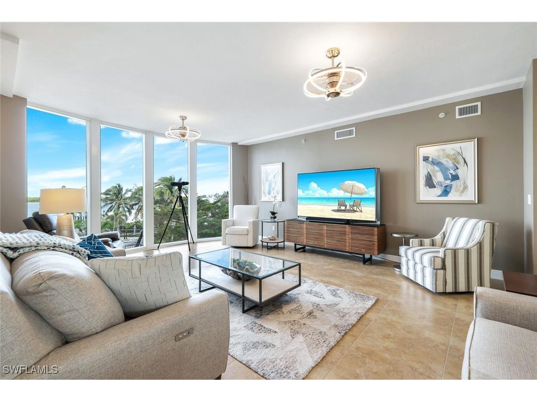 700 La Peninsula Boulevard #206 Naples FL 34113 225078371 image6