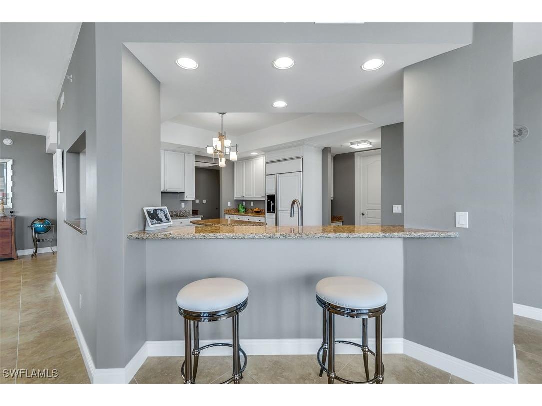 700 La Peninsula Boulevard #206 Naples FL 34113 225078371 image9