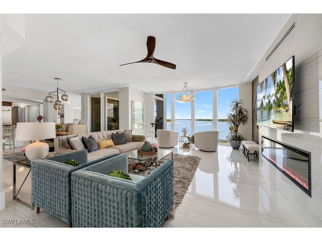 700 La Peninsula Boulevard #306 Naples FL 34113 225038470 image3