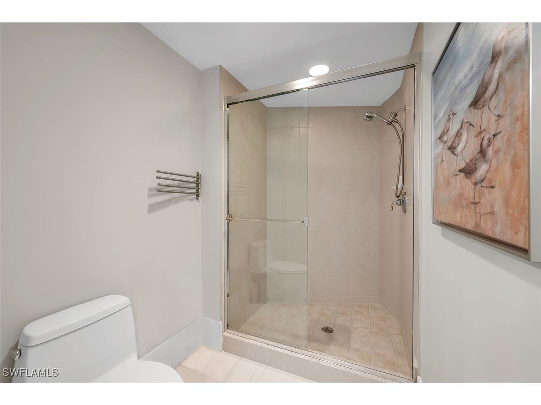 700 La Peninsula Boulevard #306 Naples FL 34113 225038470 image31