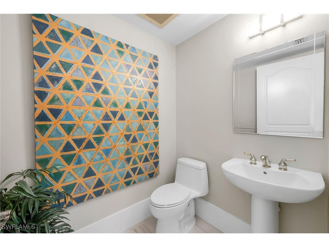 700 La Peninsula Boulevard #306 Naples FL 34113 225038470 image33