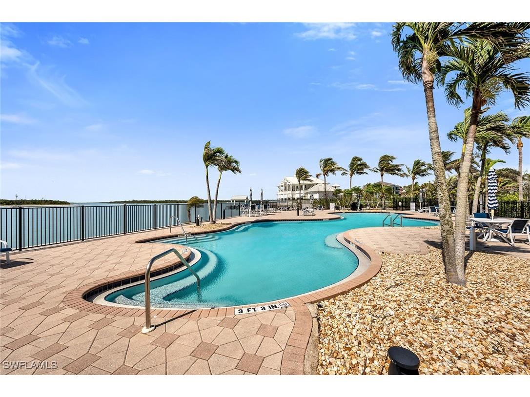 700 La Peninsula Boulevard #306 Naples FL 34113 225038470 image39