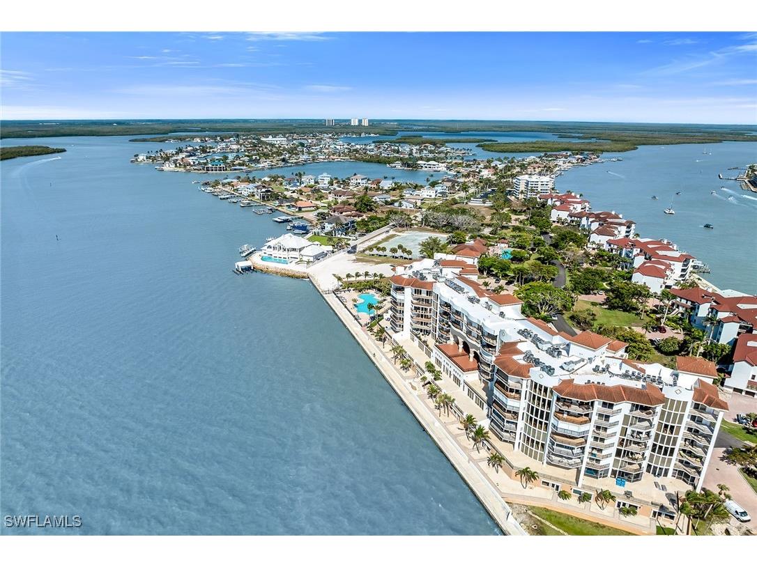 700 La Peninsula Boulevard #306 Naples FL 34113 225038470 image45