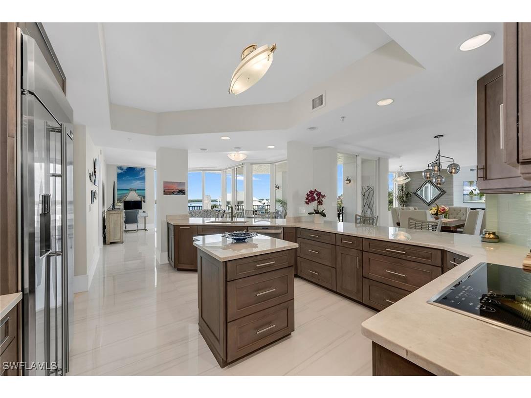 700 La Peninsula Boulevard #306 Naples FL 34113 225038470 image8