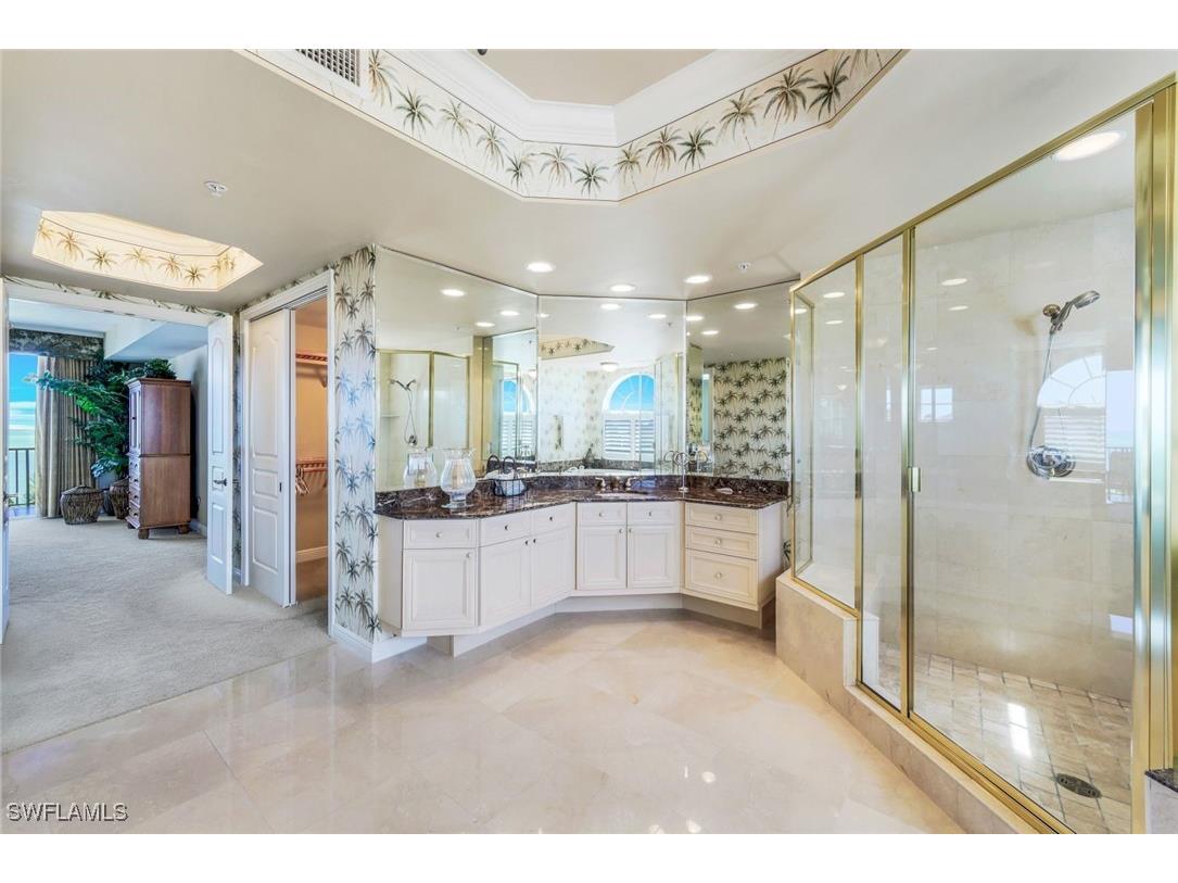 700 La Peninsula Boulevard #401 Naples FL 34113 225000005 image25