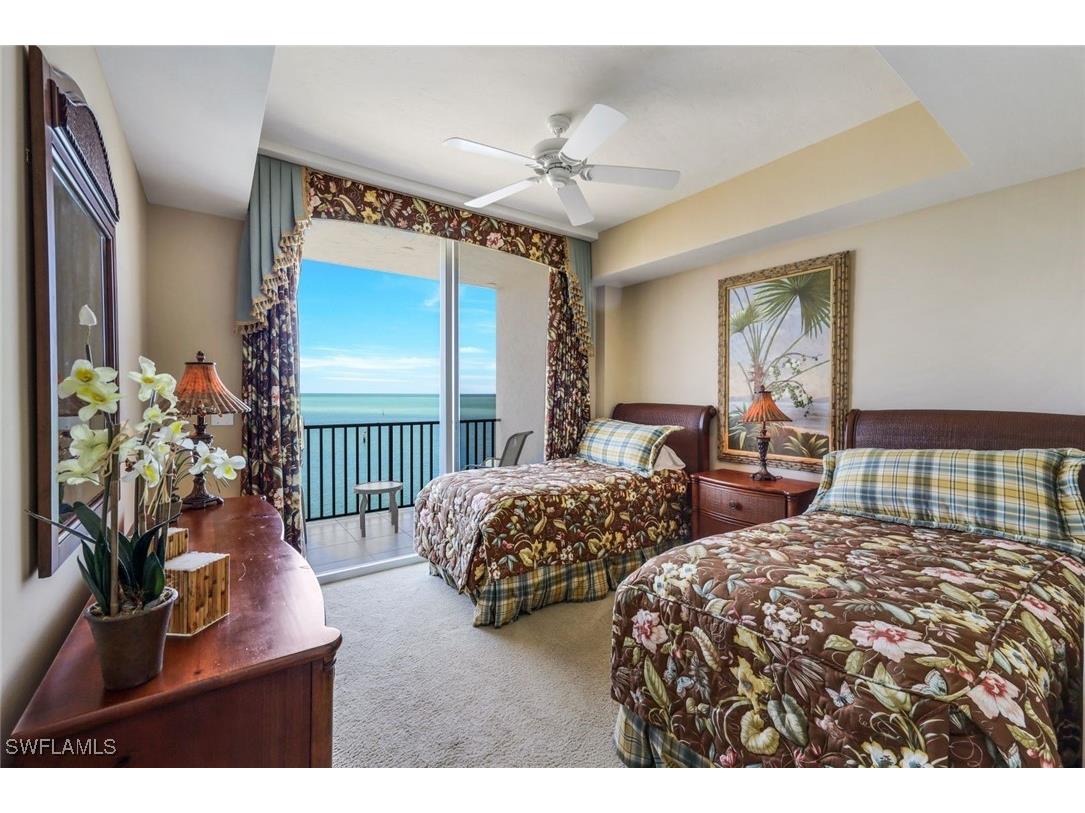 700 La Peninsula Boulevard #401 Naples FL 34113 225000005 image32