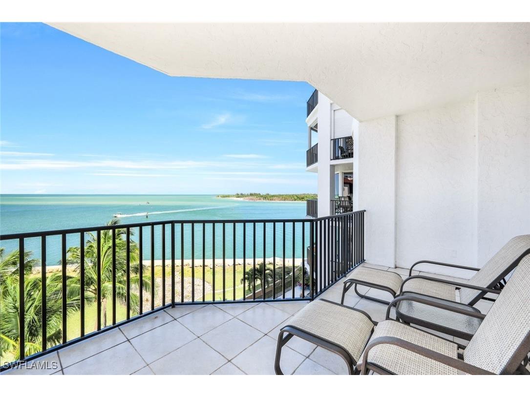 700 La Peninsula Boulevard #401 Naples FL 34113 225000005 image33