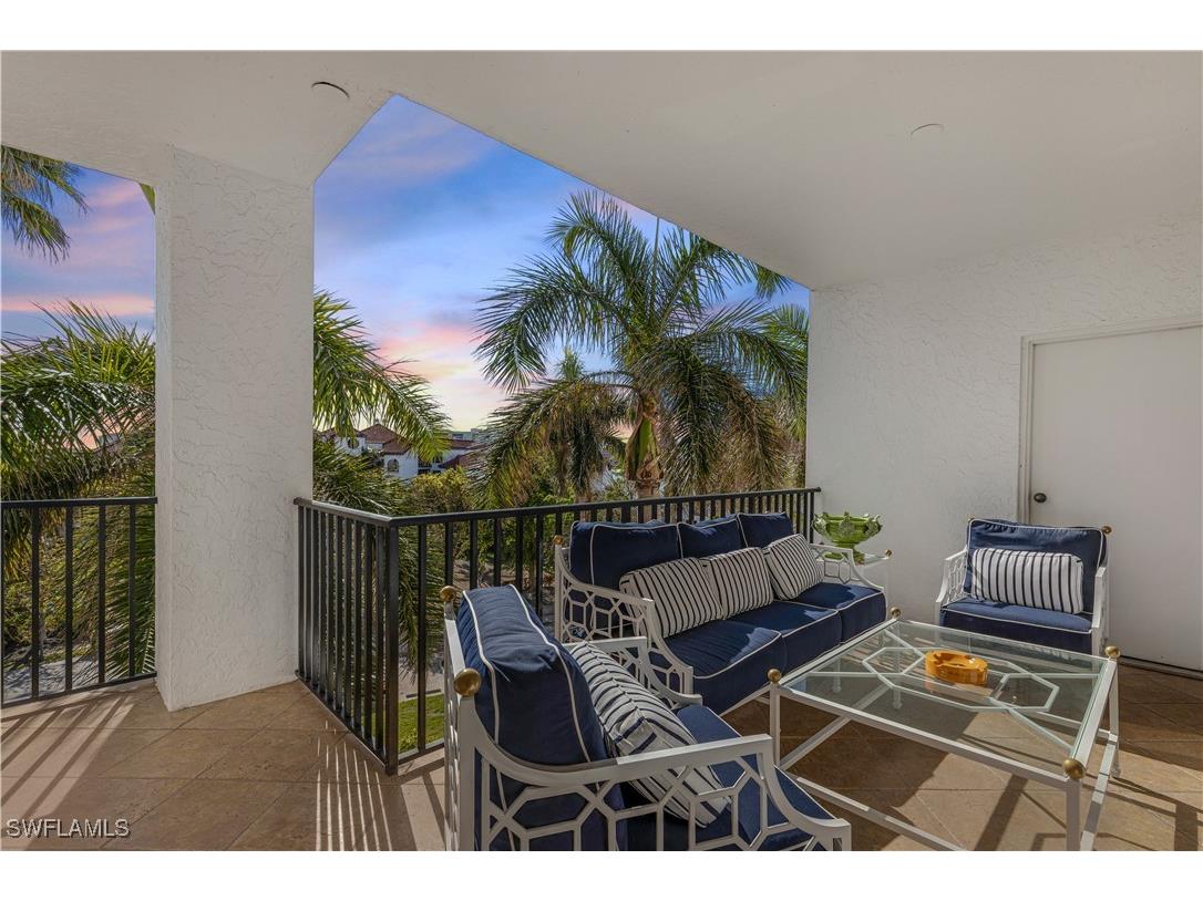 700 La Peninsula Boulevard #404 Naples FL 34113 225065144 image17