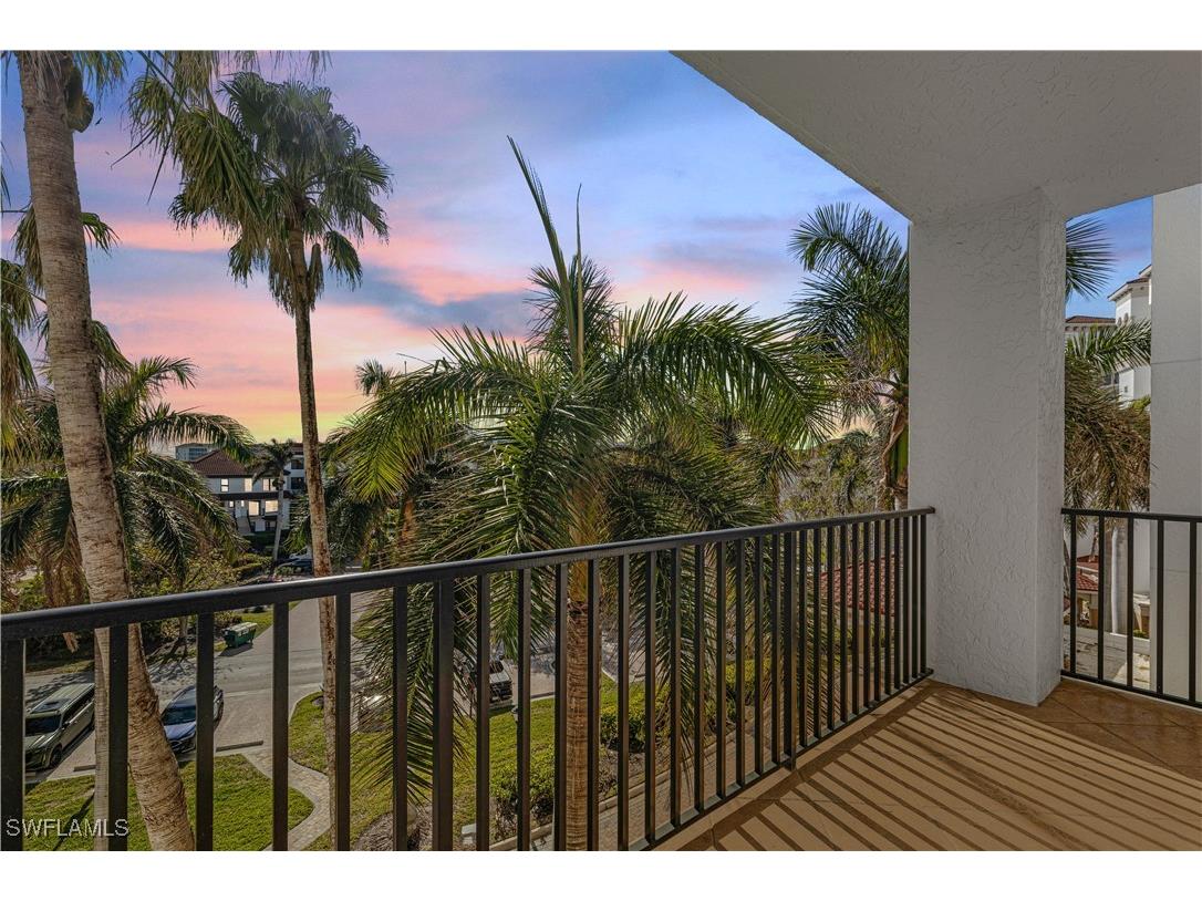 700 La Peninsula Boulevard #404 Naples FL 34113 225065144 image18