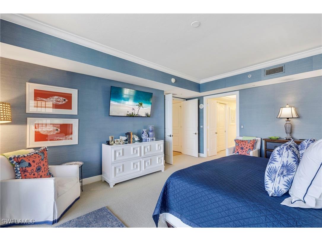 700 La Peninsula Boulevard #404 Naples FL 34113 225065144 image20