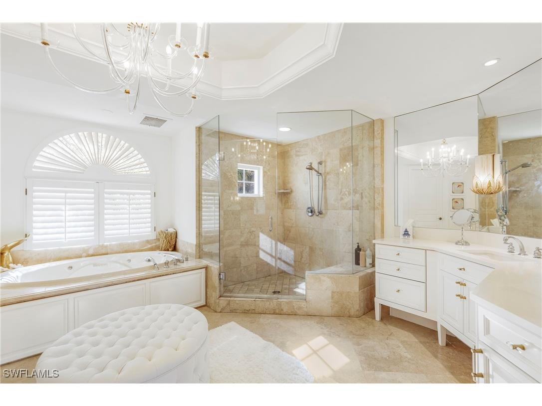 700 La Peninsula Boulevard #404 Naples FL 34113 225065144 image22