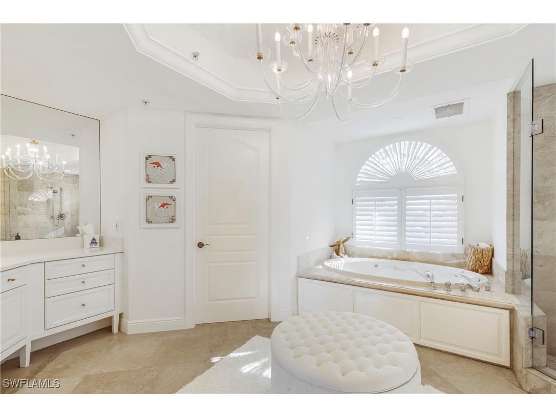 700 La Peninsula Boulevard #404 Naples FL 34113 225065144 image23