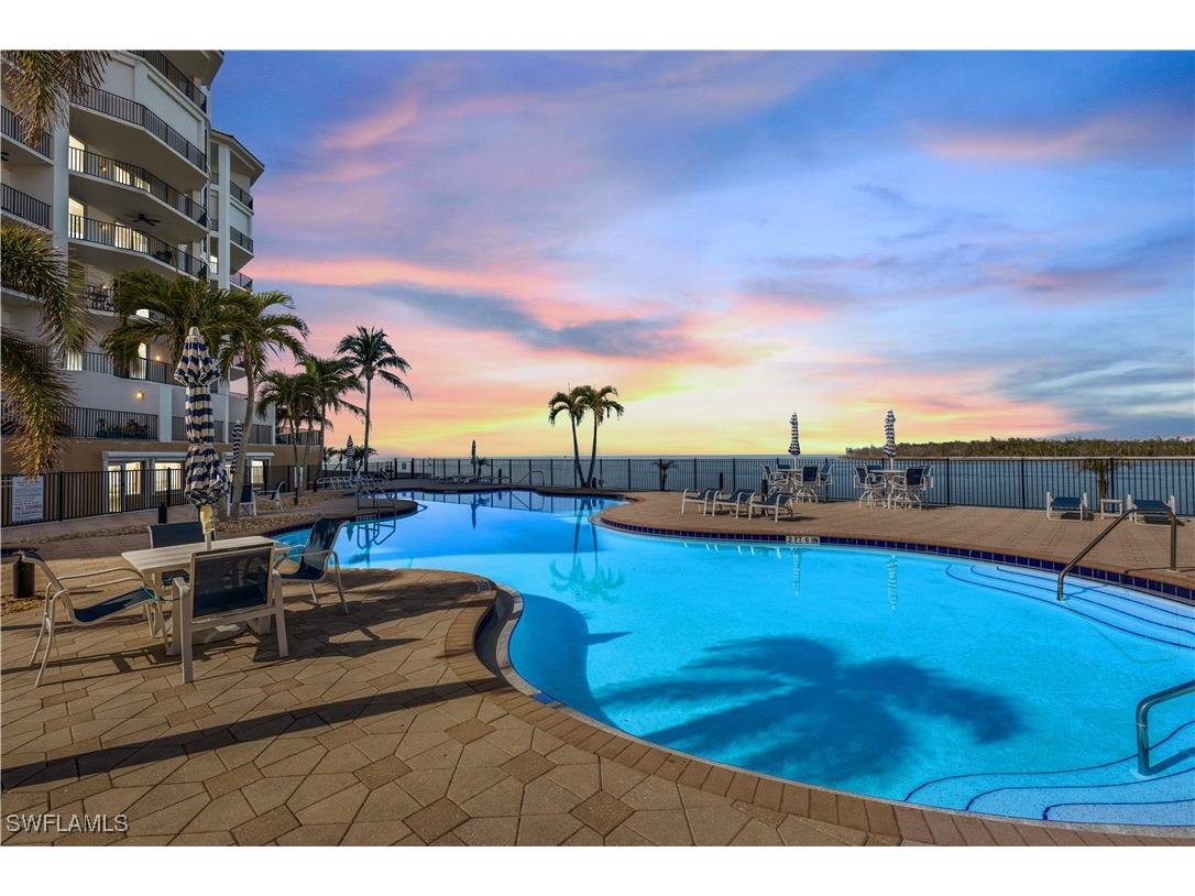 700 La Peninsula Boulevard #404 Naples FL 34113 225065144 image37