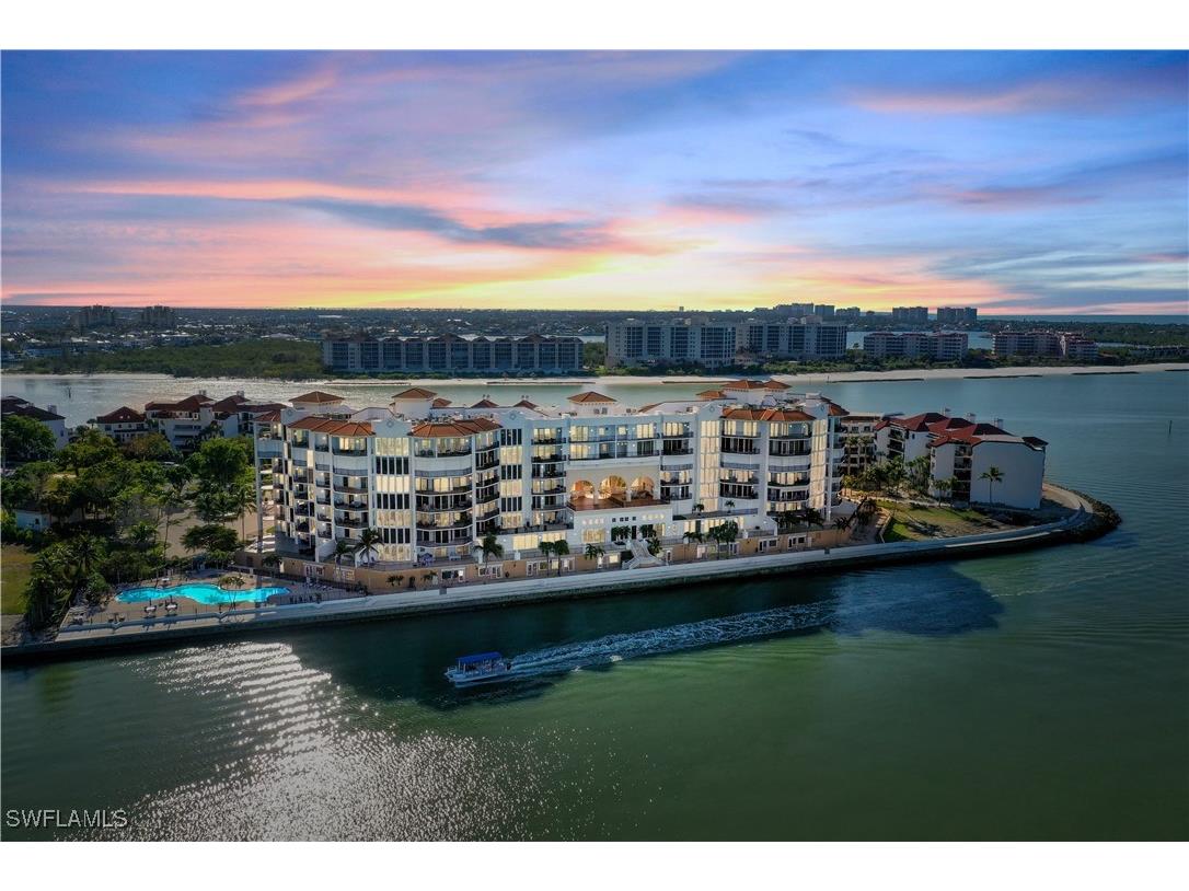 700 La Peninsula Boulevard #404 Naples FL 34113 225065144 image41