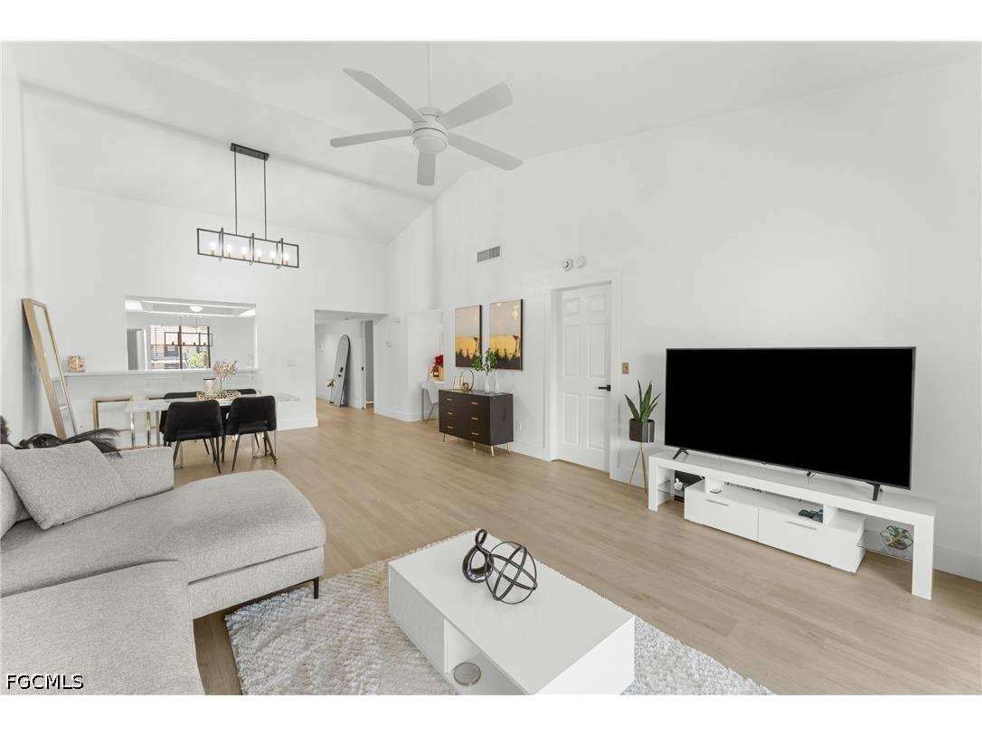 700 Misty Pines Circle #204 Naples FL 34105 2026026454 image15